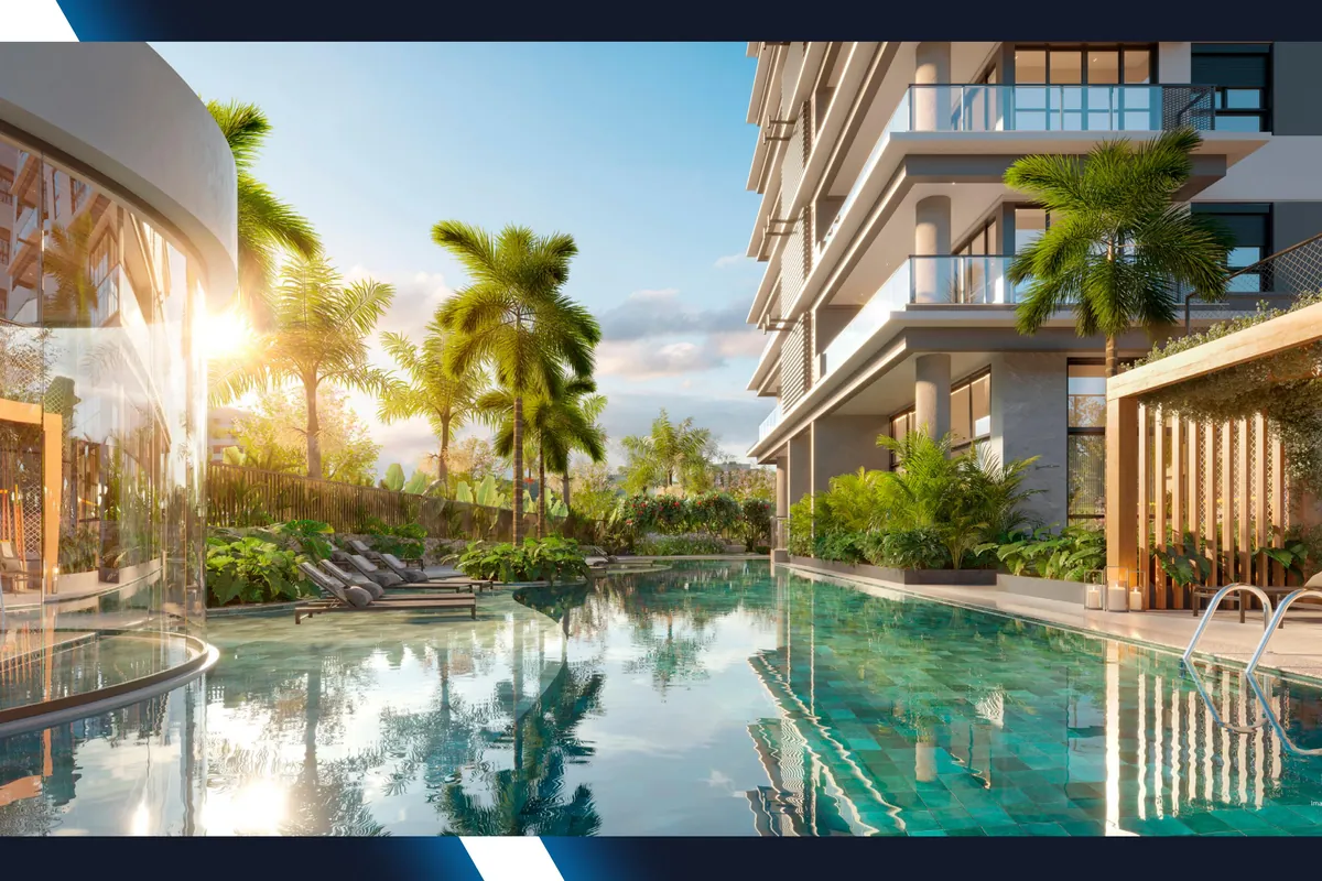 Piscina adulto do Gran Alphaville, com deck e paisagismo de Marcelo Vassalo